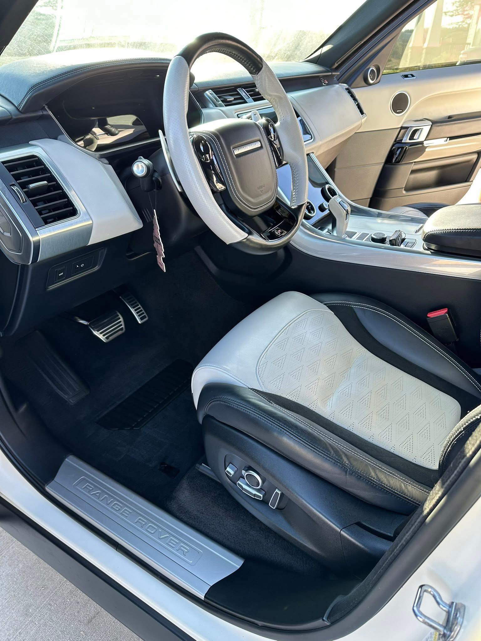 Range Rover front seat